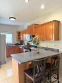 2 Bed, 2.5 Bath Townhouse, Palm Gardens