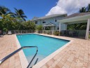2bed George Town--town & Country