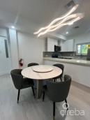 4 Bed On Hindsway
