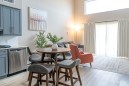 Downtown Reach 205 - Modern 2 Bed Townhome