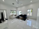 Modern 2-bed, 2-bath On Capt. Timmys Close- West Bay