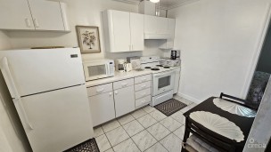 #48 Starlet Crescent - West Bay 1 Bed Rental
