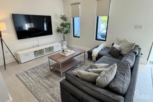 2 Bed Paz Townhome - Prospect