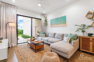 23 Allure  Waterfront Living  Available September 1st