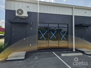 41 Compass Dr. Centrally Located Wharehouse Sapce