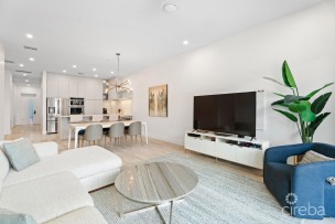 Aura #107 - Ground Floor 3 Bed Poolfront Residence - Available 1st August