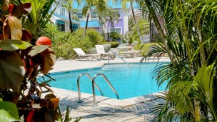 Cayman Crossing - 2 Bed - All Inclusive