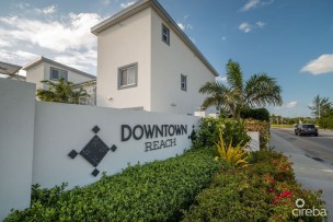 Downtown Reach - 1 Bed