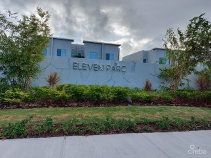 Eleven Parc - House For Share