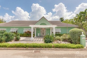 Executive Single-family Home - Canal Point