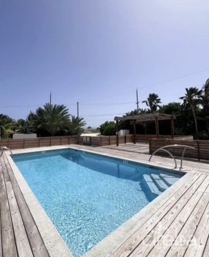 Pet Friendly & Centrally Located