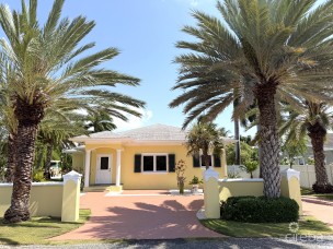 Fully Remodeled 2br Apartment In West Bay