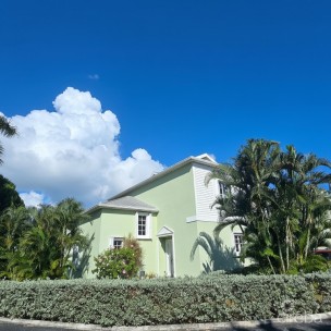 Garden Retreat - Corner 3 Bedroom Townhome