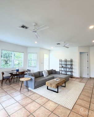 Governors Harbour 2 Bedroom 2.5 Bathroom - Super Spacious