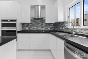 Halifax Gardens 2 Bed / 3 Bath Townhome
