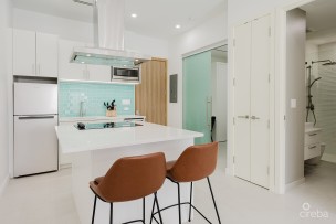 Harbour Walk 1 Bed + Den/office