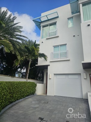 Ocean Living Rare 1 Bed With Utilities Included Opposite Hurleys