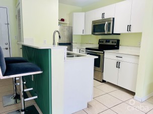 Lakeside Villas 1 Bed 1 Bath Ground Floor For Rent