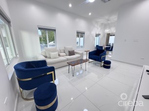 Modern 2-bed, 2-bath On Capt. Timmys Close- West Bay
