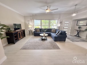 Newly Renovated 3 Bed + Den Family Home In Gt