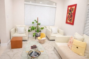 Prospect Spacious 2 Bedroom With Den