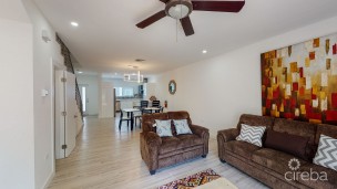 Royal Pines 14 (3 Bed, 3.5 Bath)