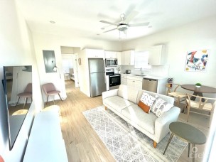 Sand Dollar Apartment West Bay