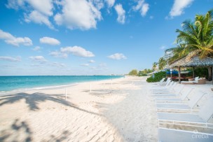 Seascape  Hibiscus Haven  3-bed On Seven Mile Beach