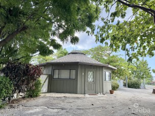 Seaside Cottage Unit A, South Sound