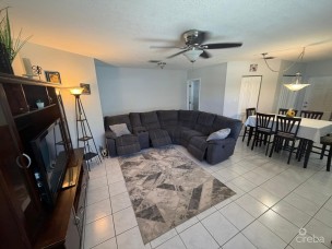 Silver Oaks  3 Bedroom Available Now - First Month Half Price!