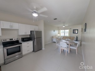 Silver Oaks J36