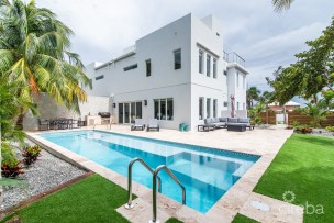 Snug Harbour Executive Duplex (avail Feb. 1st 2026)