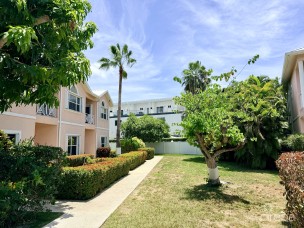 South South - 3 Bedroom - 3.5 Bath - Southern Skies