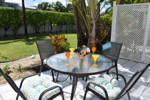 Sunrise Ph 2 Townhouse (tennis, Gym And Pool)