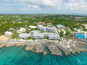 Sunset Point - Upgraded 3-bed Oceanview Residence