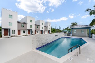 The Bentley #1 End Unit