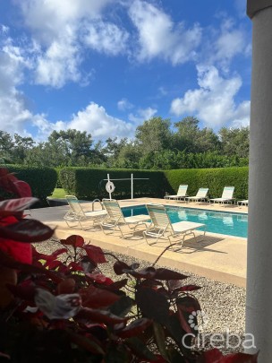 The Summit, 2-bed/2.5 Bath North Side