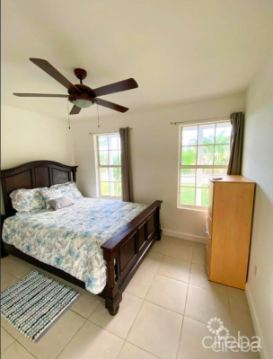 Town Hall Road 1 Bed 1 Bath