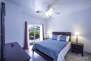 Triumph Village 2 Bedroom 2.5 Bath With Screeened-in Patio