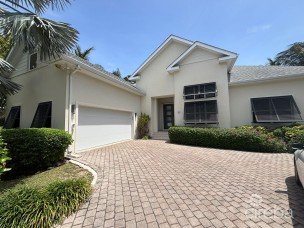 Vienna Circle Available March 15th