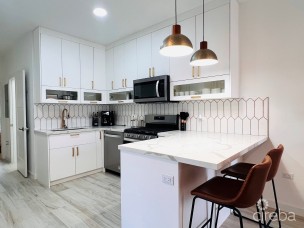 West Bay - 1 Bed, 1 Bath - La Paidion