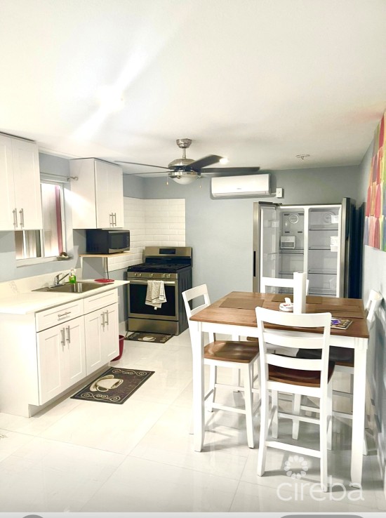 1 Bedroom Apt, Newland