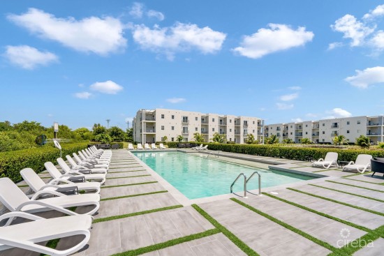 19 North  1-bedroom Apartment With Lake View  Available Now