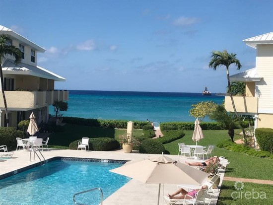 2 Bed Seven Mile Beach Townhouse Grapetree