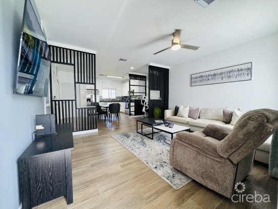 2bed/2.5bath Family & Pet Friendly Lighthouse Manor