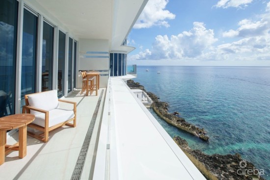 3 Bed 3 Bath At Fin