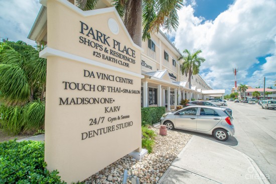 33 Park Place Condo Seven Mile Beach Corridor
