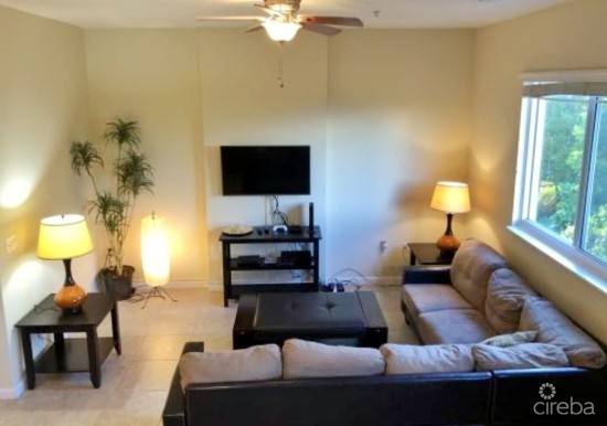 3bed Park Place - 7mile Beach Corridor