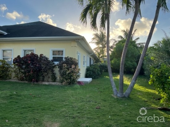 Admirals Landing Studio Apartment