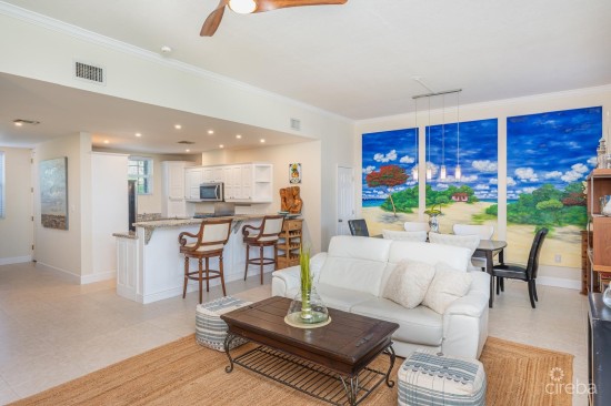 Admirals Retreat Seven Mile Beach Corridor